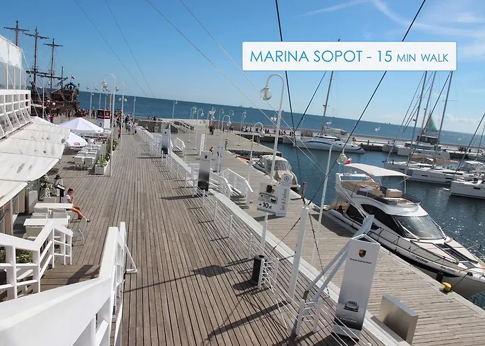 Lovesopot Luxury Terrace